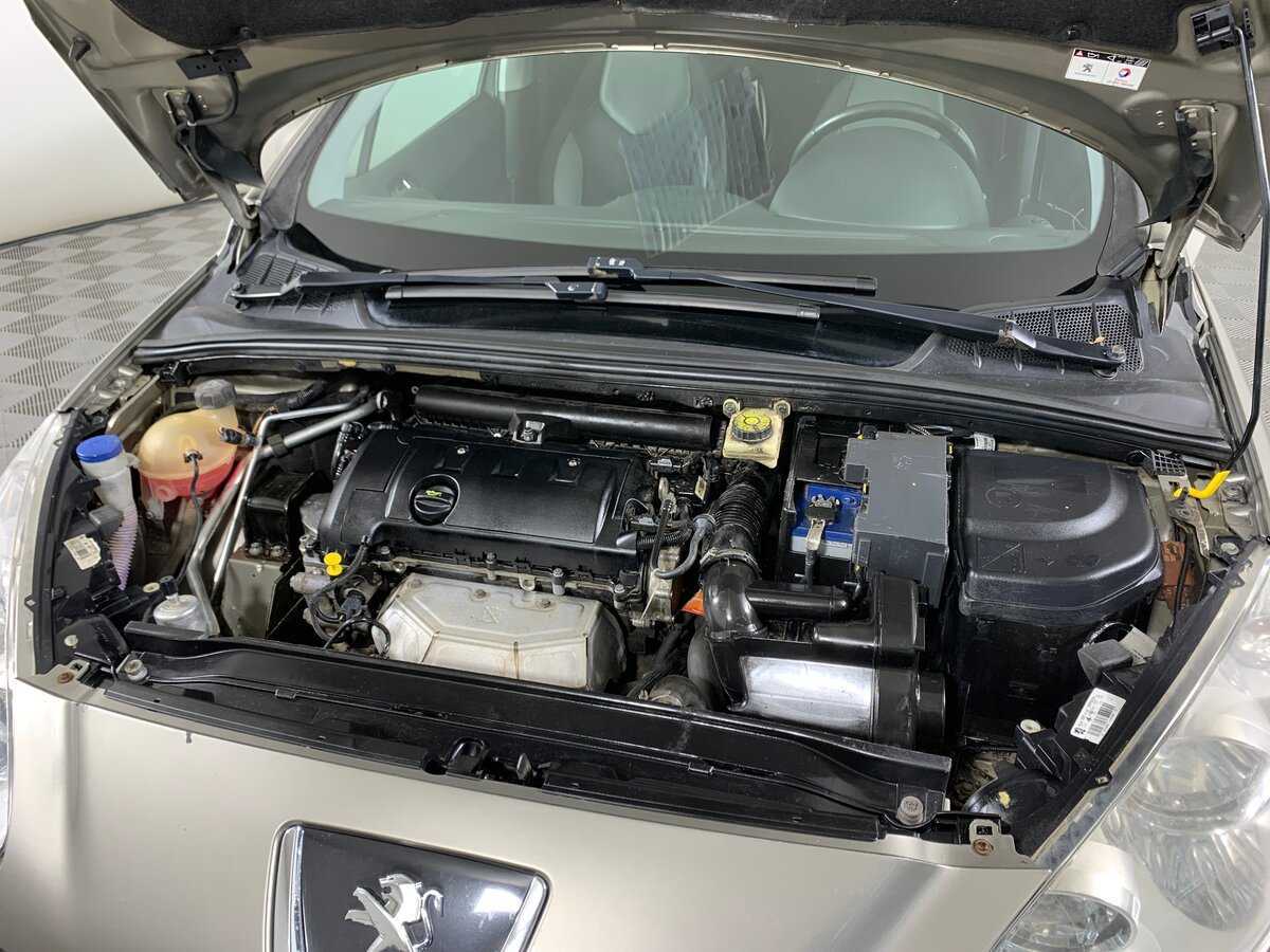 Б/У Пежо 308 2012 года. Фото: #10