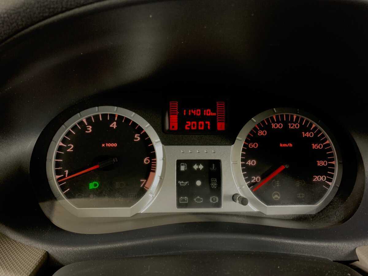 Б/У Лада (ВАЗ) Ларгус 2015 года. Фото: #14