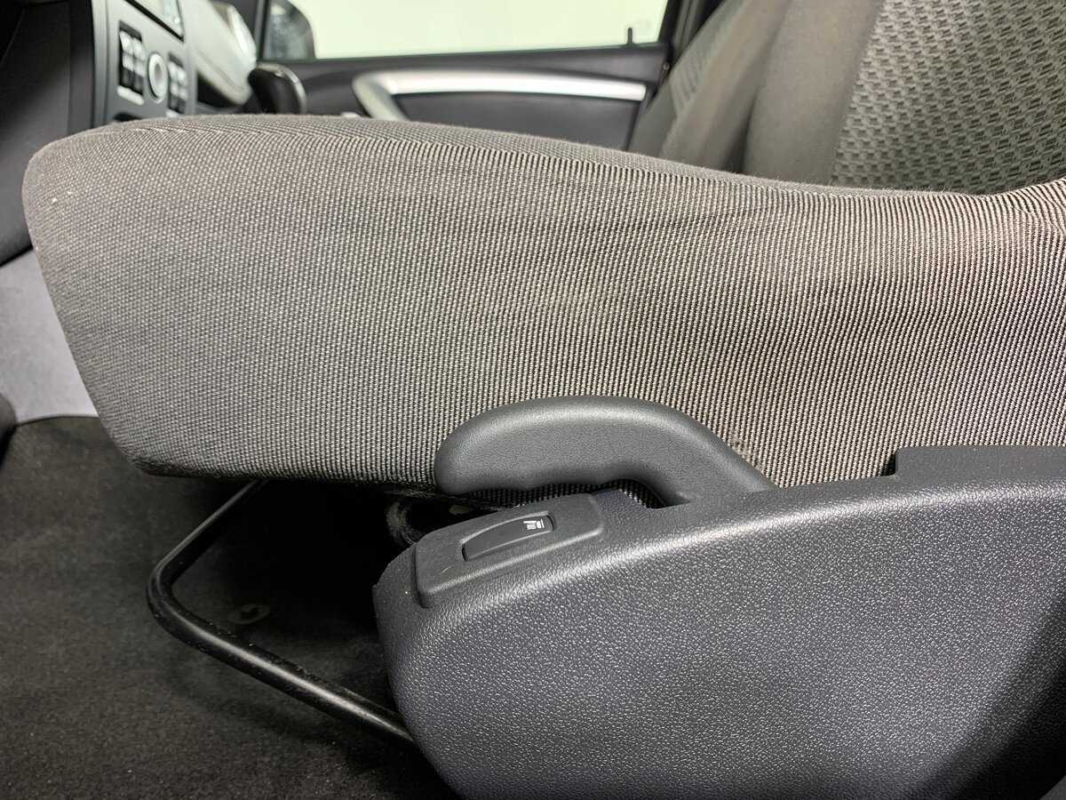 Б/У Лада (ВАЗ) Ларгус 2015 года. Фото: #16