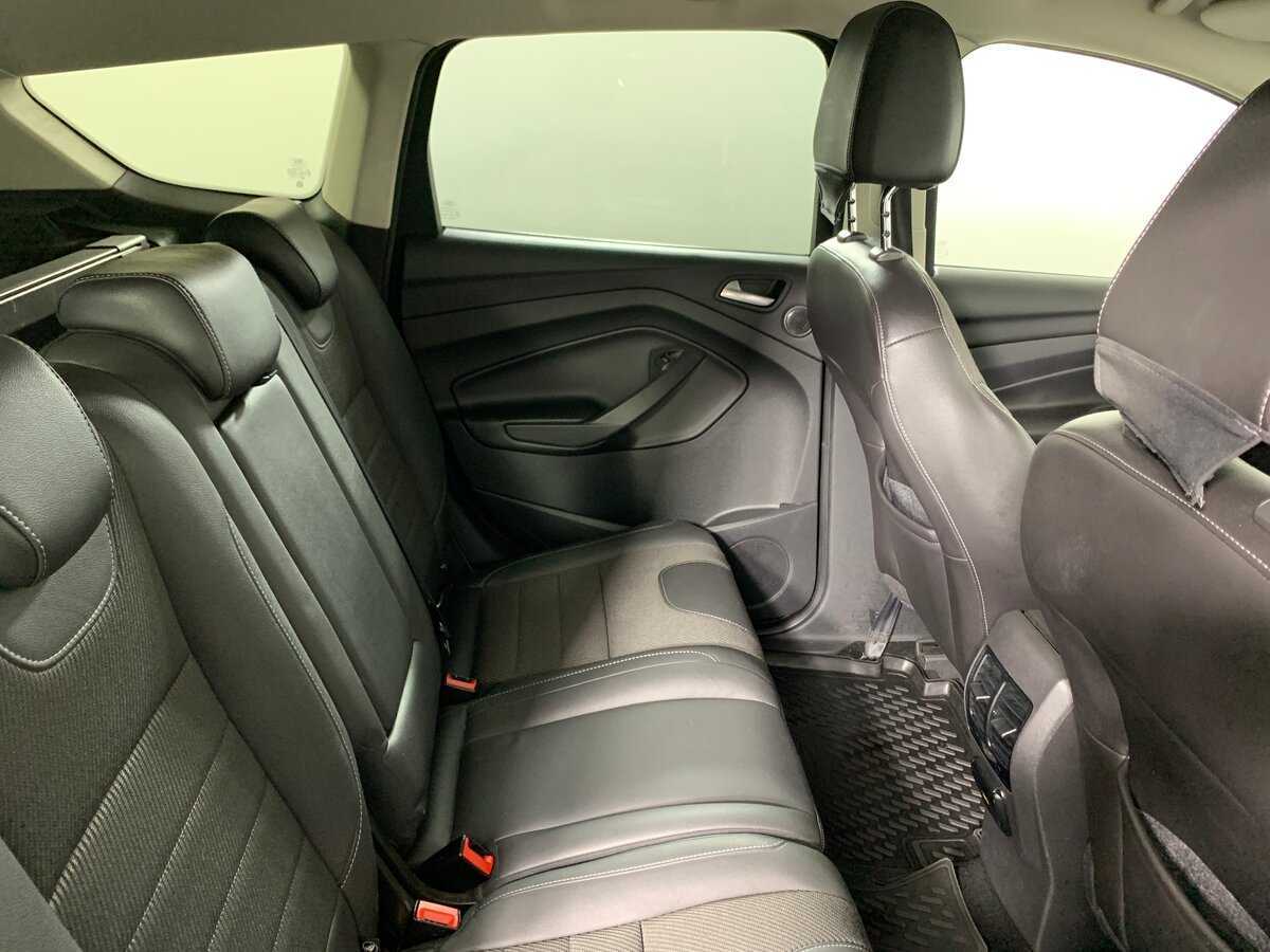 Б/У Форд Куга 2014 года. Фото: #16