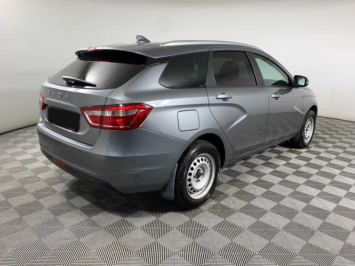 Б/У Лада (ВАЗ) Веста 2018 года. Фото: #4