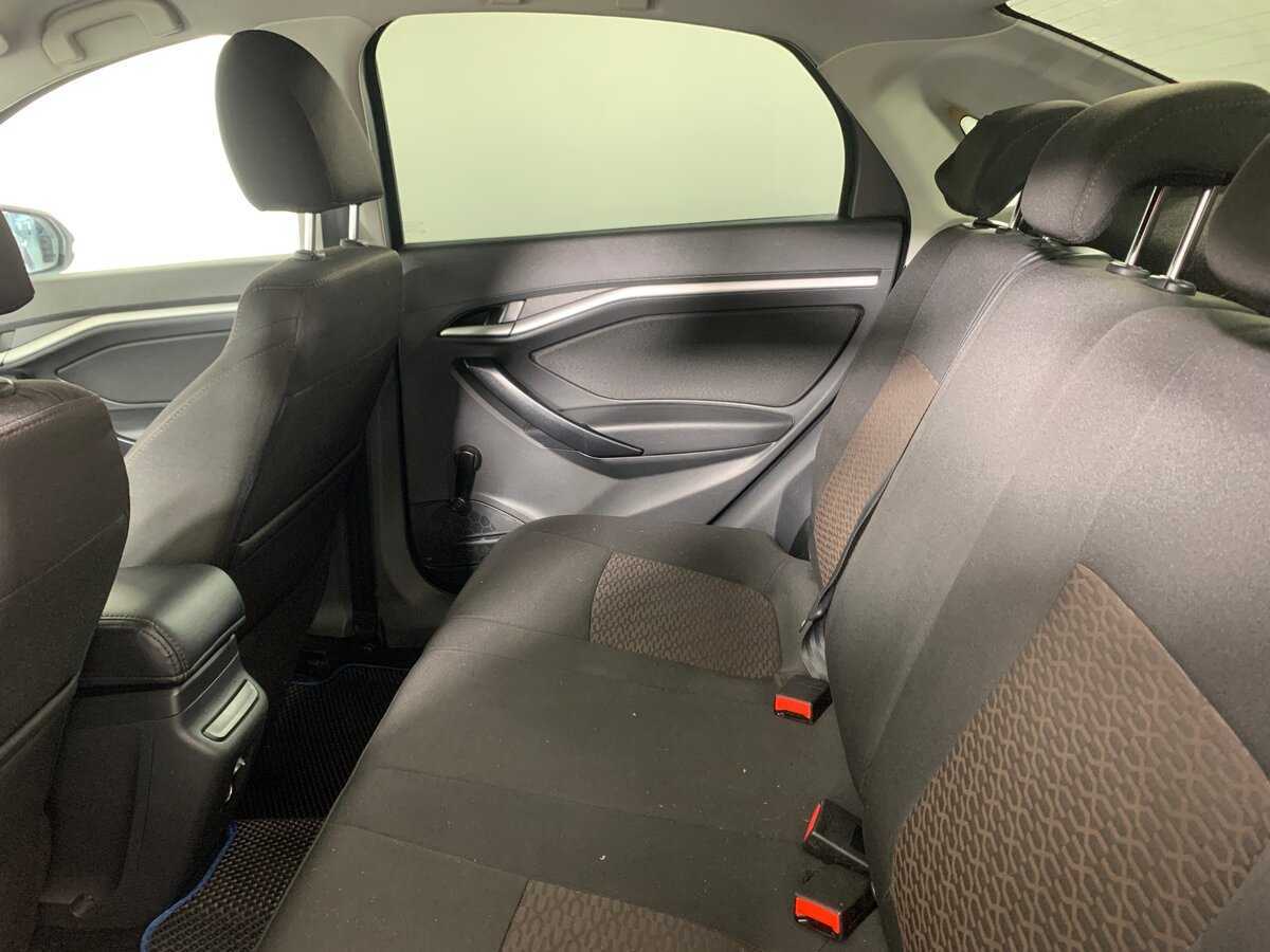 Б/У Лада (ВАЗ) Веста 2019 года. Фото: #18