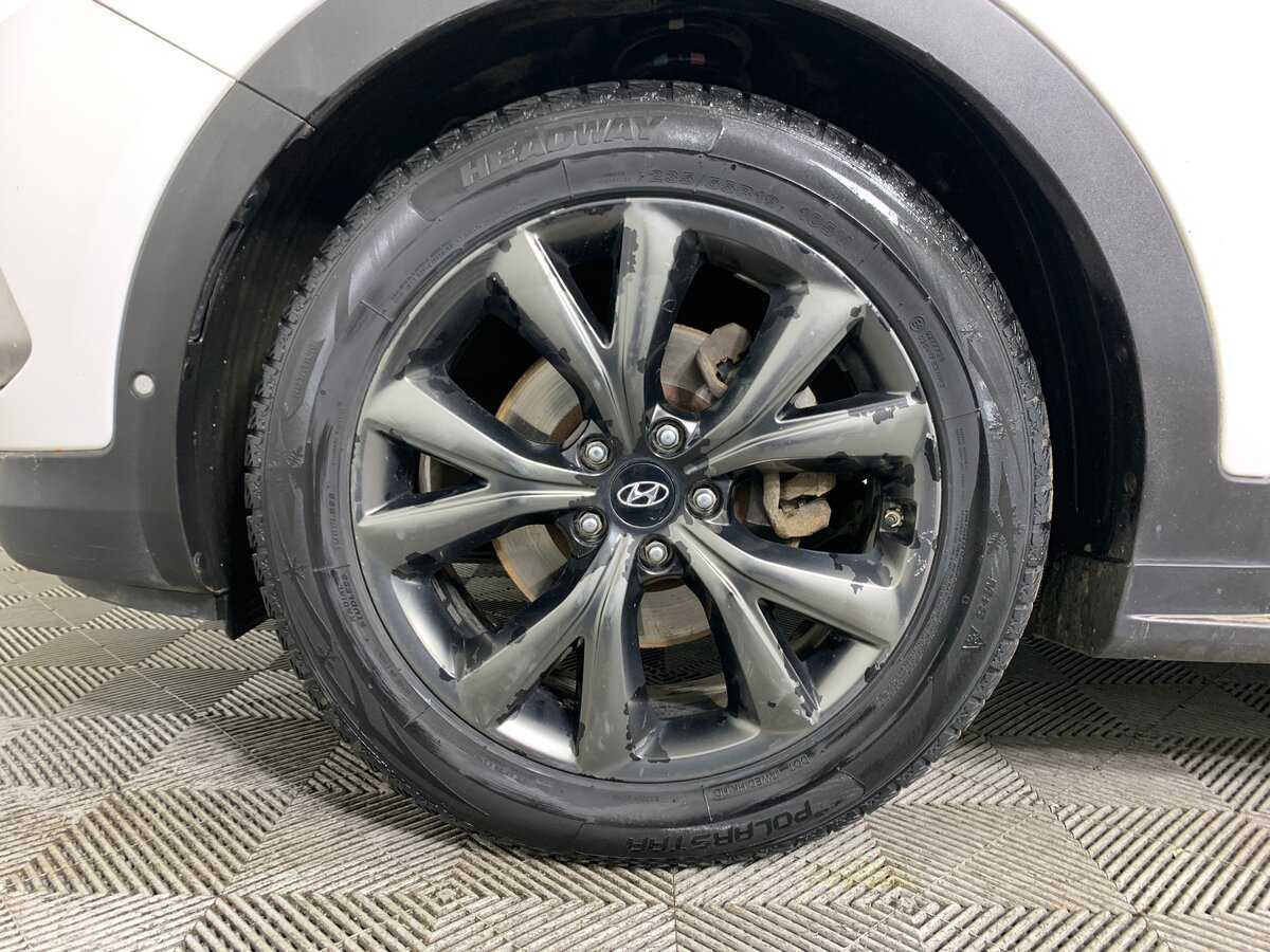 Б/У Хендай Санта Фе 2017 года. Фото: #8