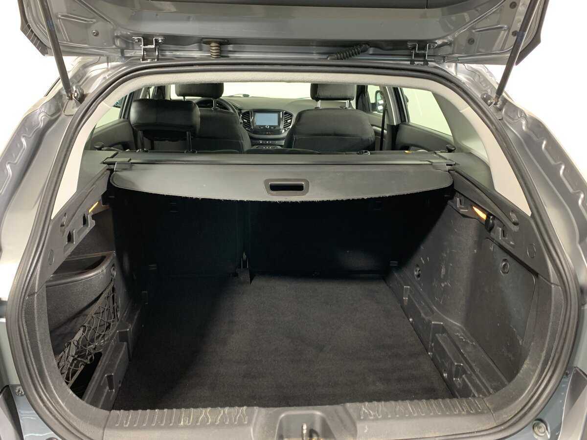 Б/У Лада (ВАЗ) Веста 2019 года. Фото: #19