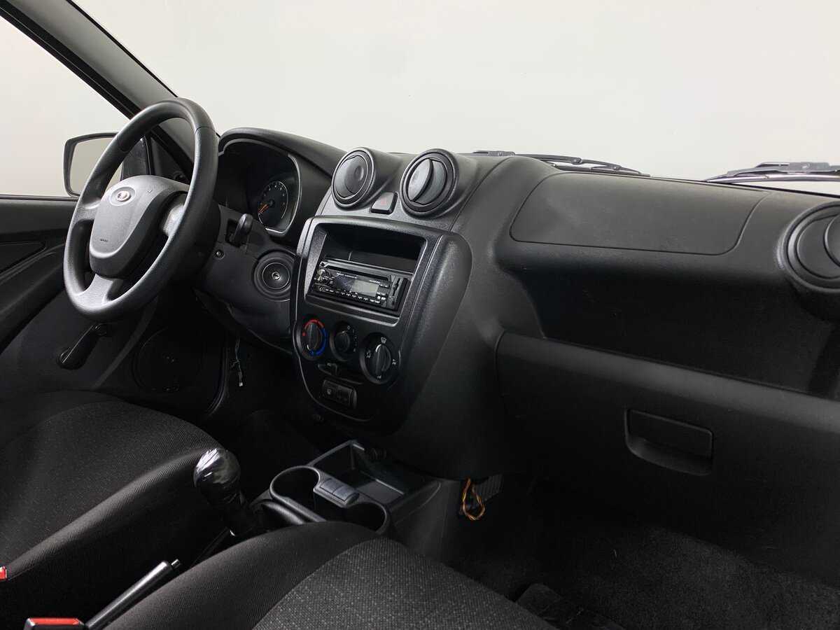 Б/У Лада (ВАЗ) Гранта 2013 года. Фото: #13