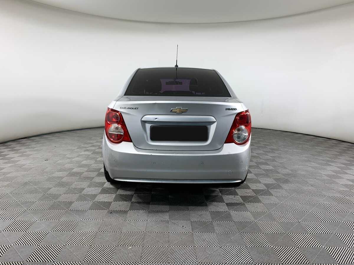 Б/У Шевроле Авео 2014 года. Фото: #5