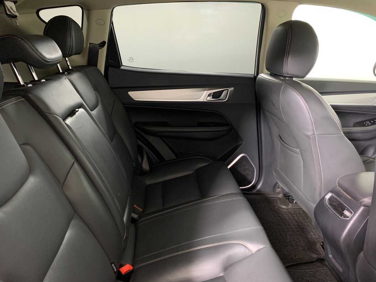 Б/У Джили Эмгранд Икс7 2020 года. Фото: #17