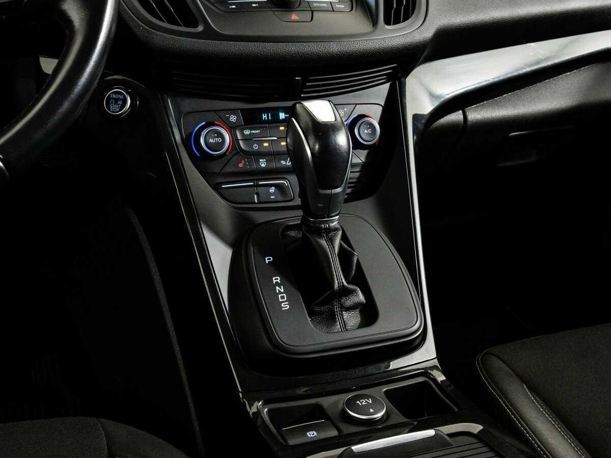 Б/У Форд Куга 2017 года. Фото: #10