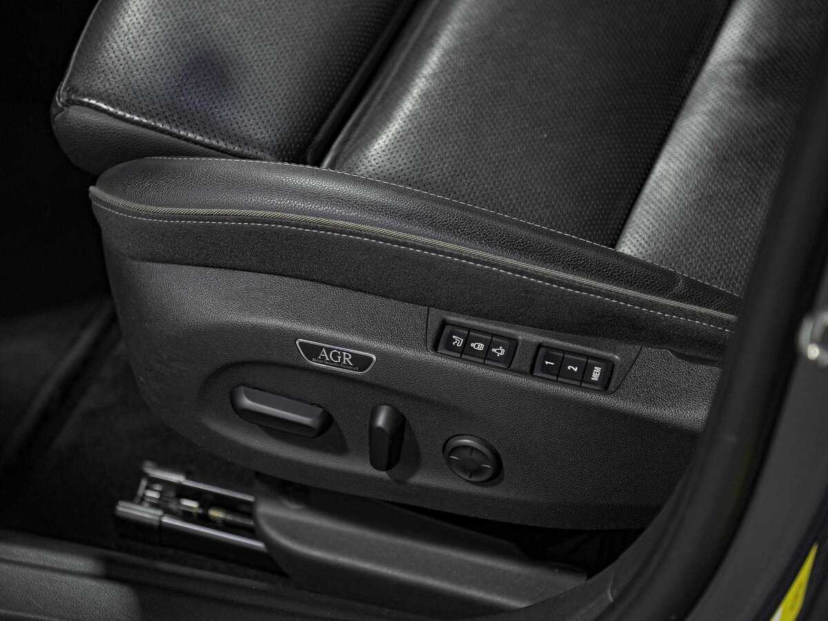 Б/У Опель Инсигния 2018 года. Фото: #13