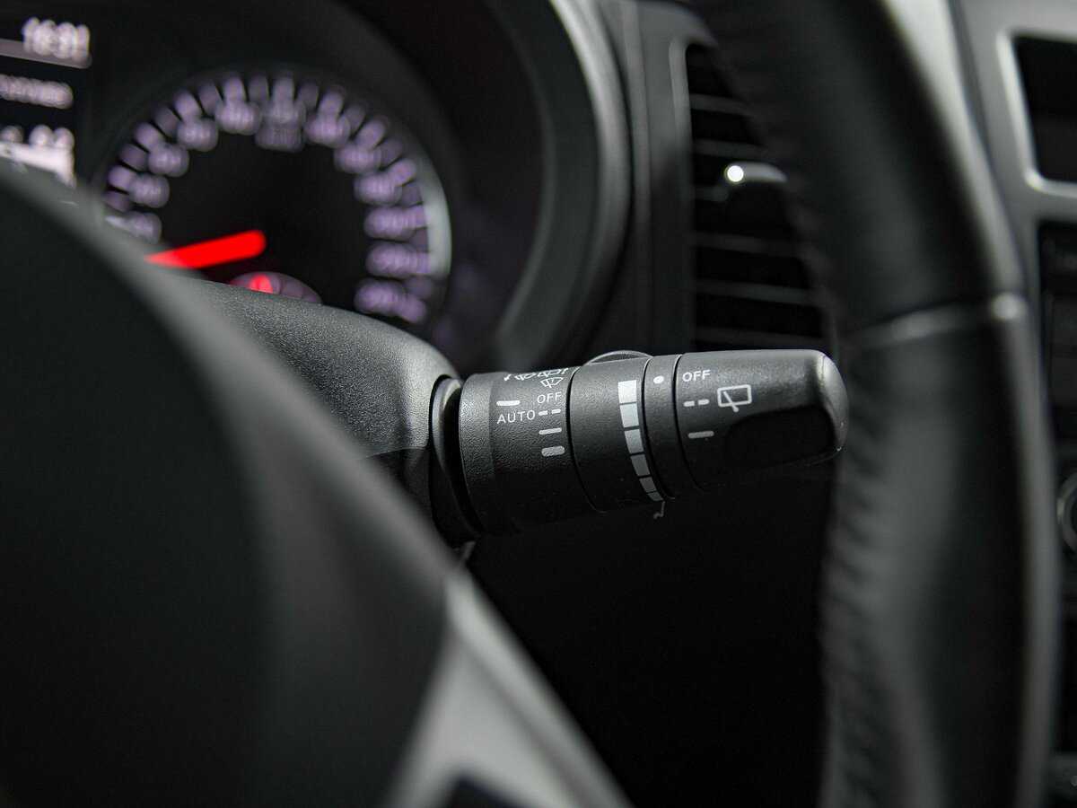 Б/У Ниссан Икс-Трейл 2014 года. Фото: #9