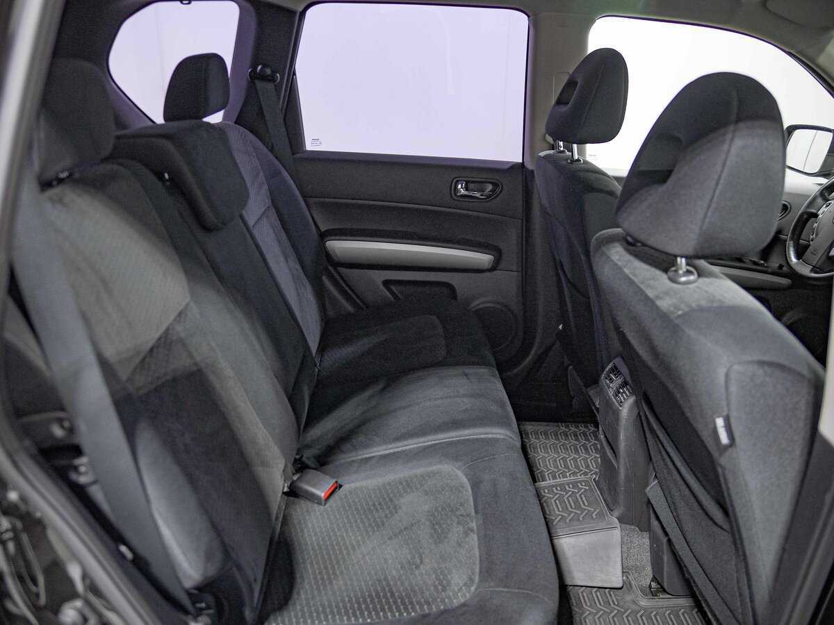 Б/У Ниссан Икс-Трейл 2014 года. Фото: #15