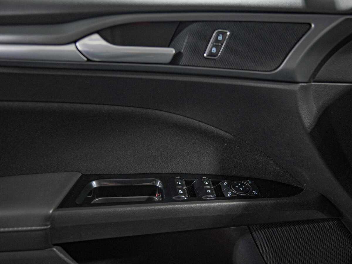 Б/У Форд Мондео 2016 года. Фото: #11