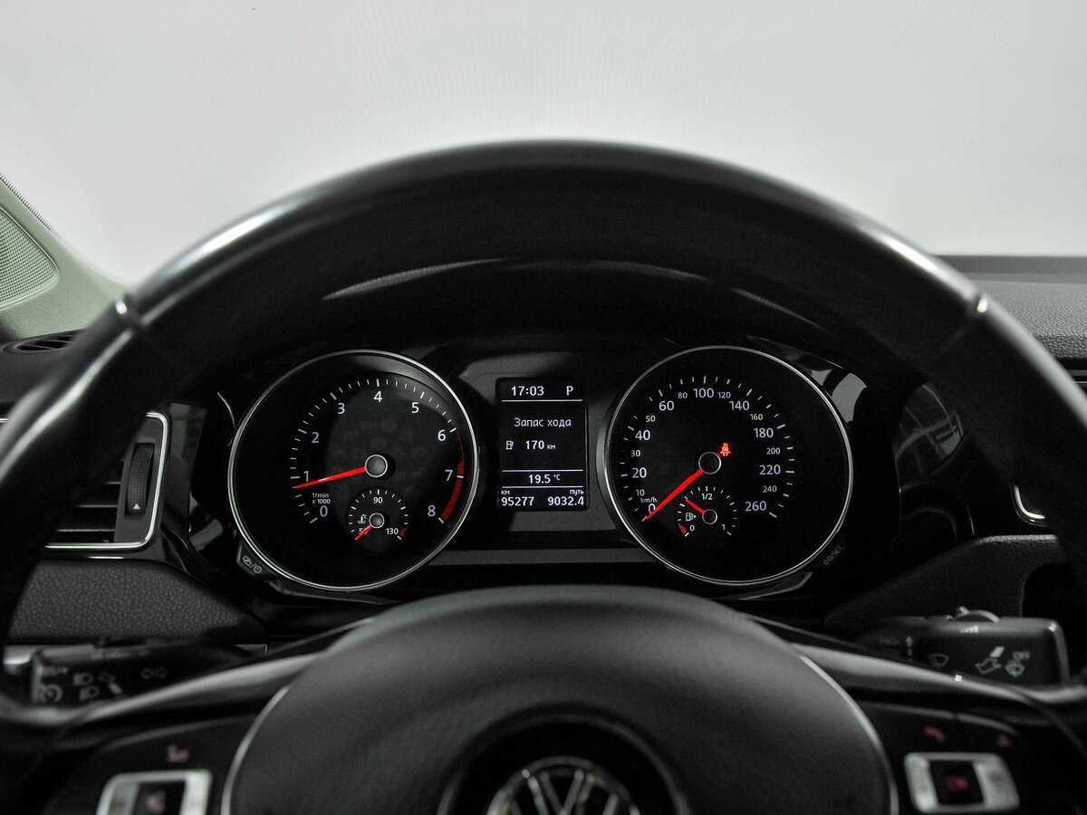 Б/У Фольксваген Джетта 2016 года. Фото: #5