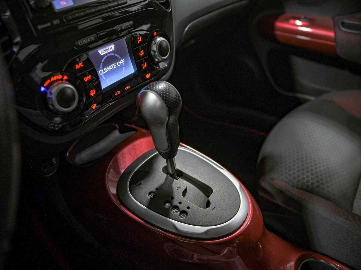 Б/У Ниссан Жук 2012 года. Фото: #10