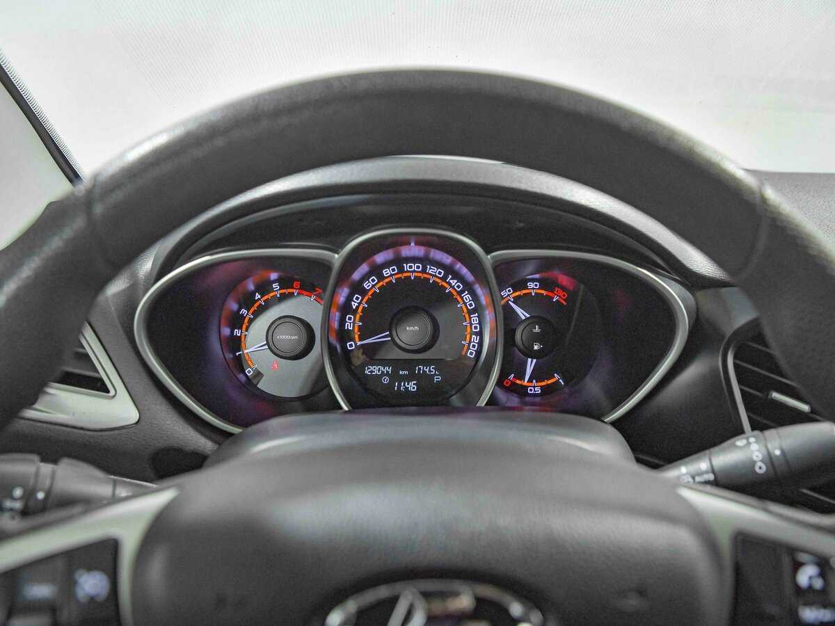 Б/У Лада (ВАЗ) Веста 2019 года. Фото: #6