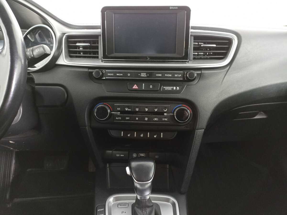 Б/У Киа Сид 2018 года. Фото: #14