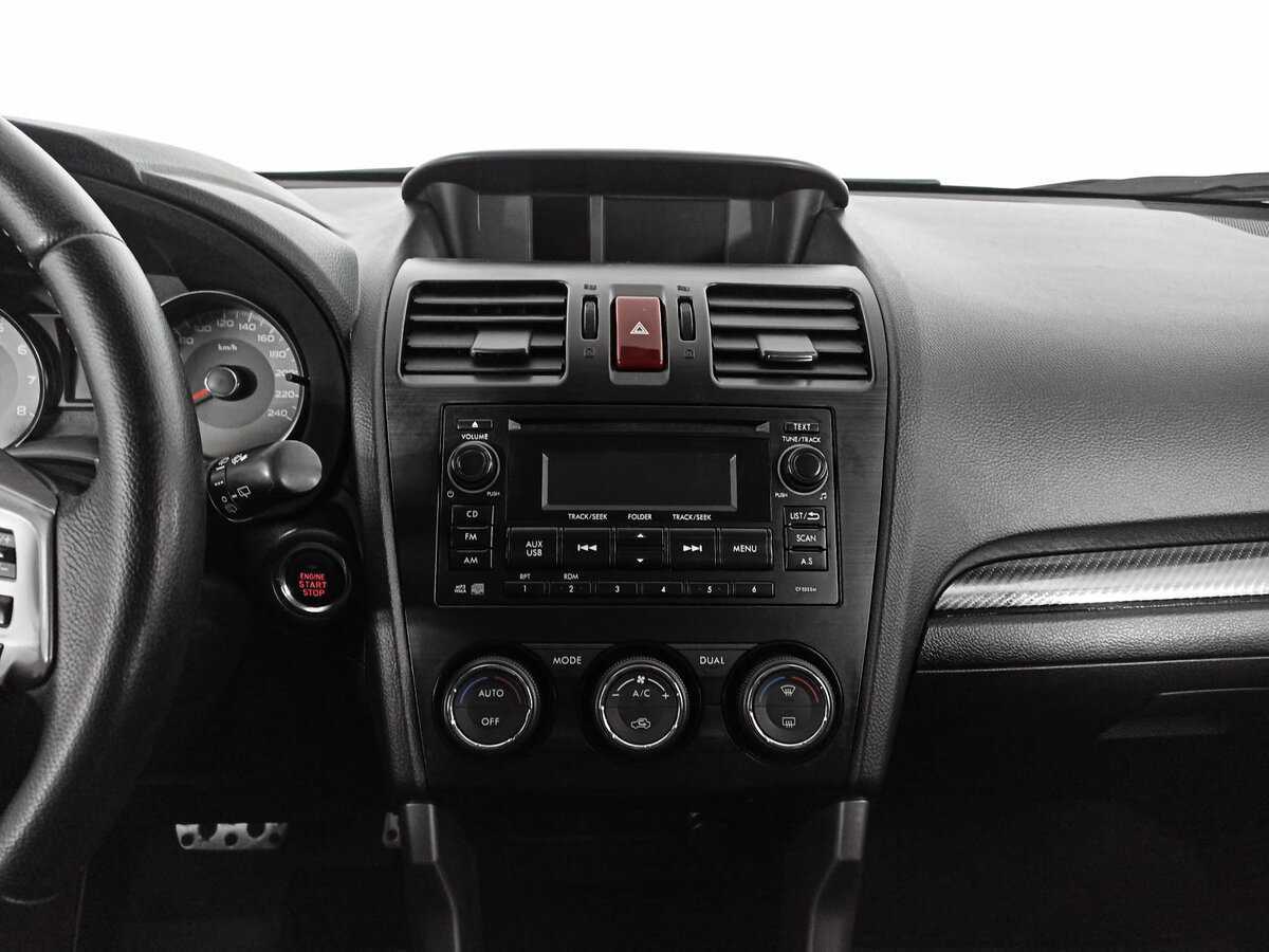 Б/У Субару Форестер 2013 года. Фото: #11