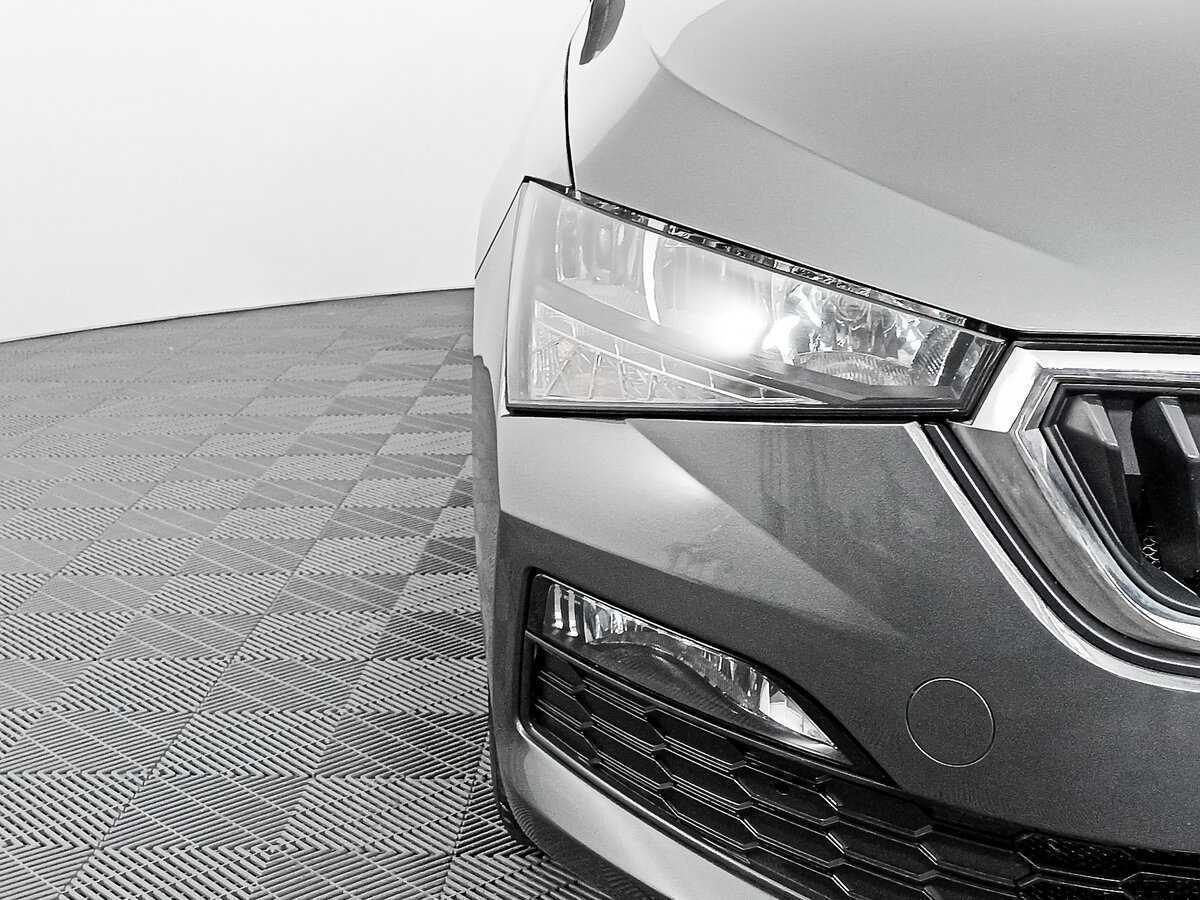 Б/У Шкода Рапид 2021 года. Фото: #13