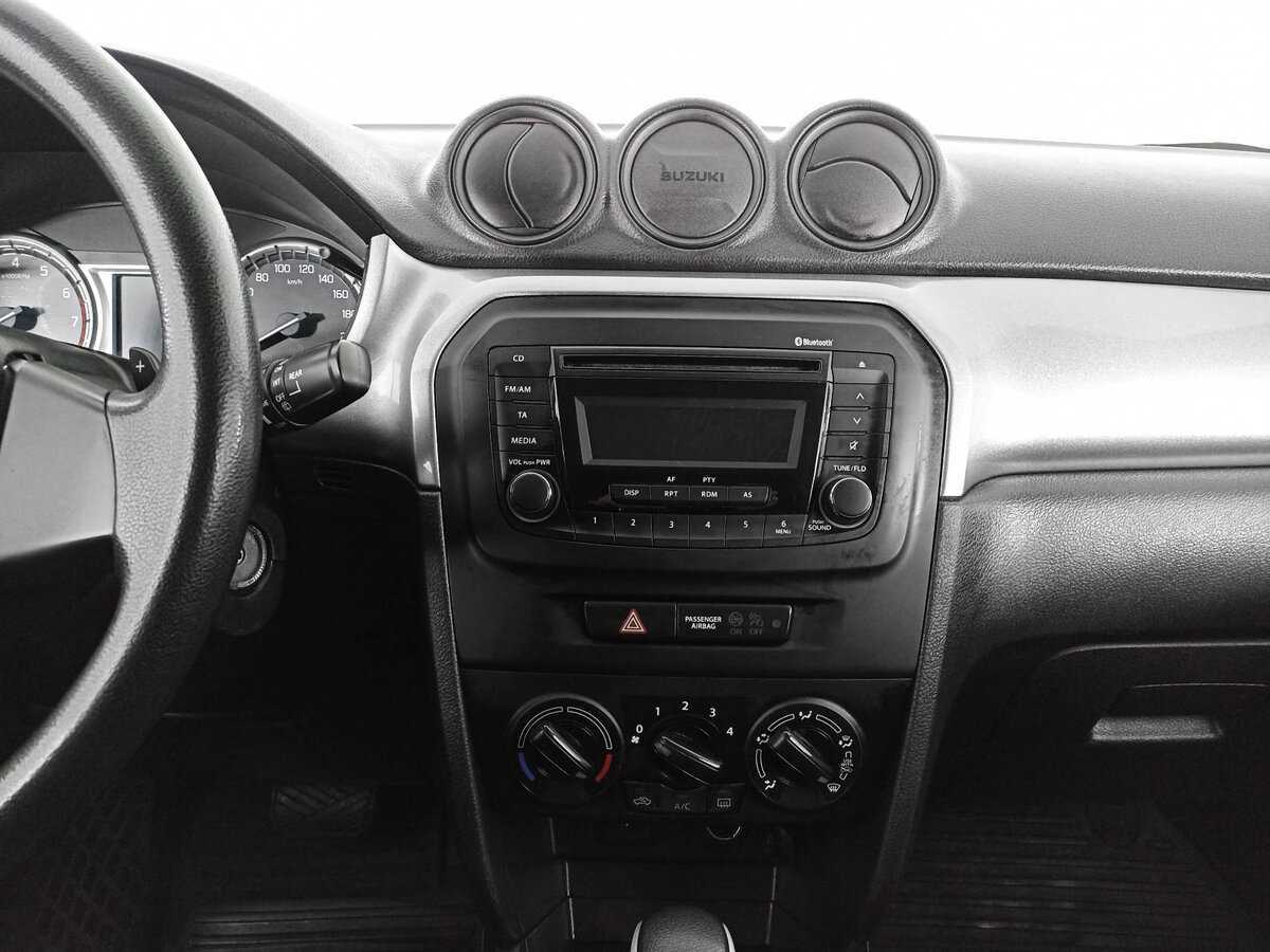 Б/У Сузуки Витара 2018 года. Фото: #12