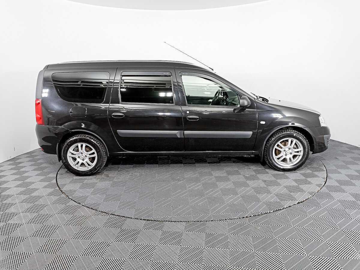 Б/У Лада (ВАЗ) Ларгус 2020 года. Фото: #3