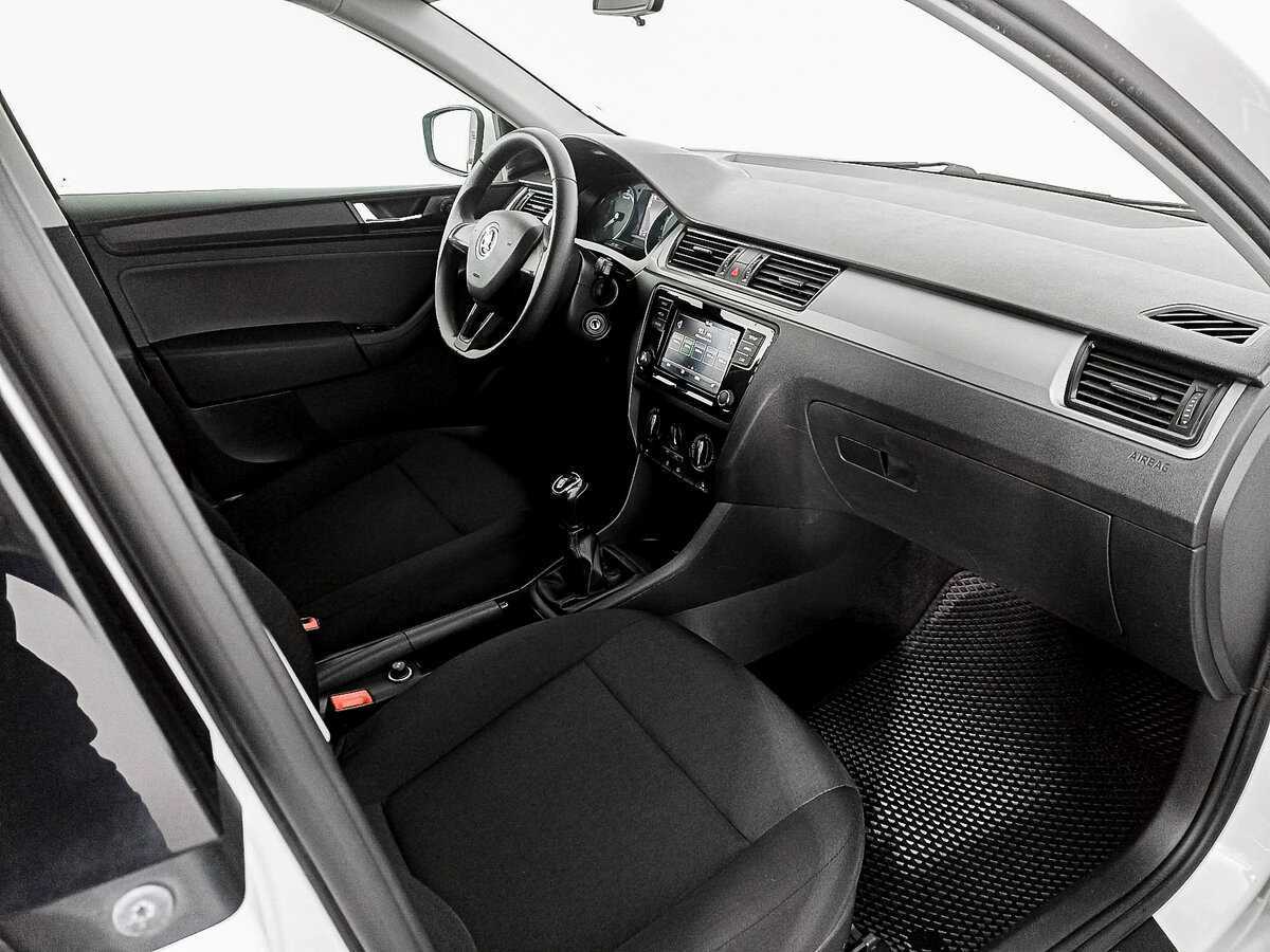 Б/У Шкода Рапид 2019 года. Фото: #10