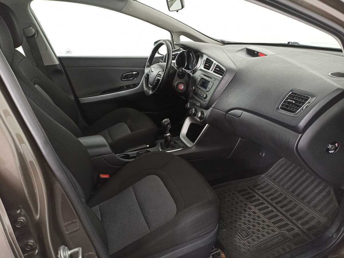 Б/У Киа Сид 2012 года. Фото: #10