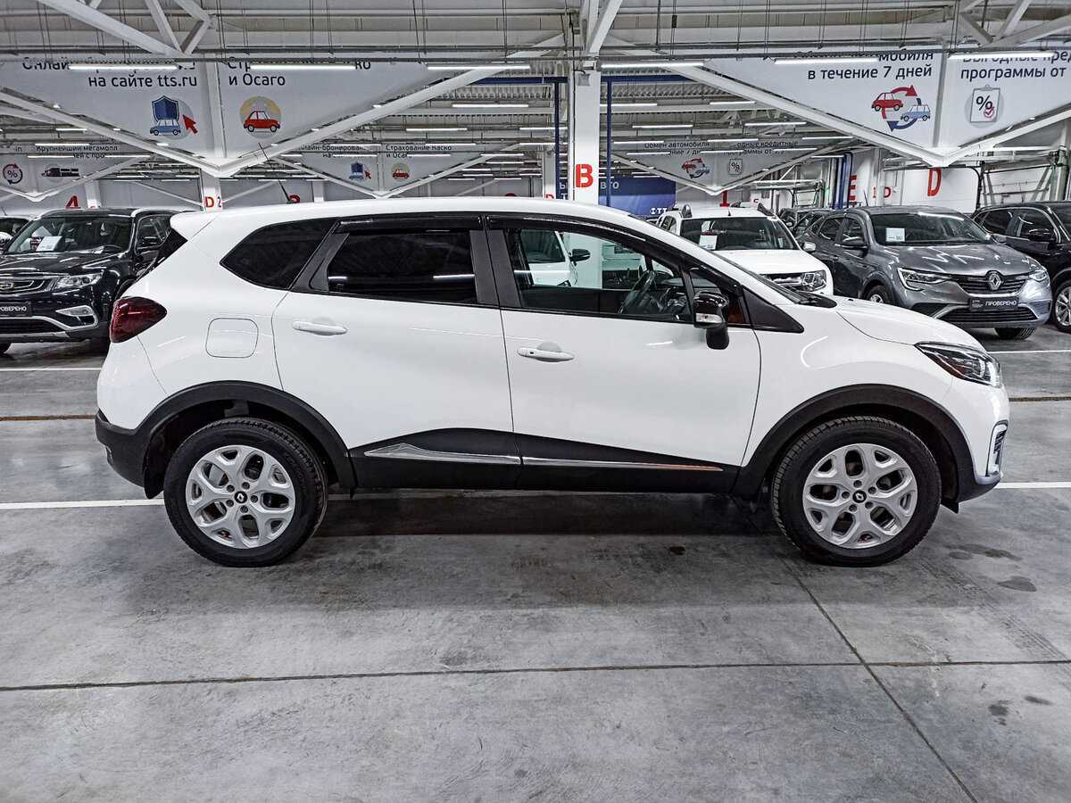 Б/У Рено Каптюр 2017 года. Фото: #3