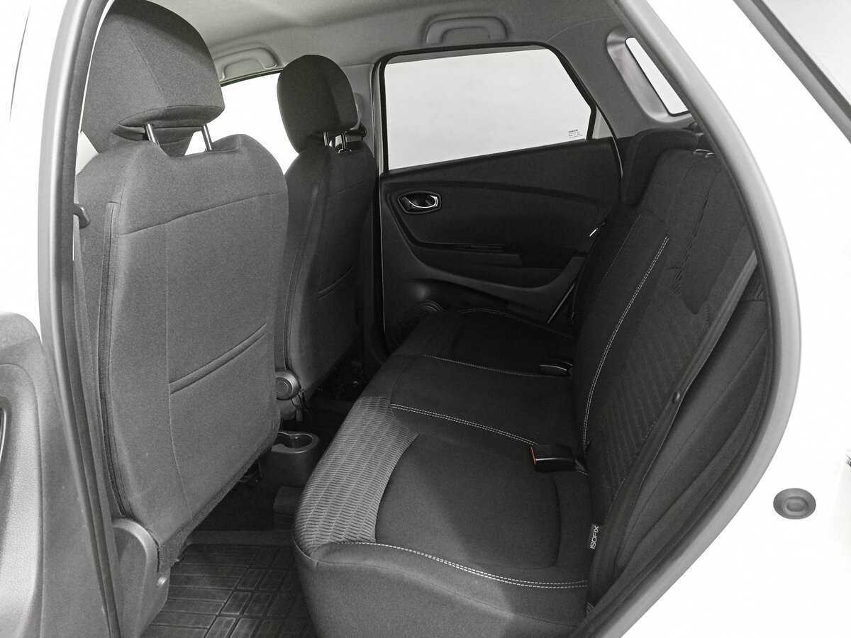 Б/У Рено Каптюр 2017 года. Фото: #8