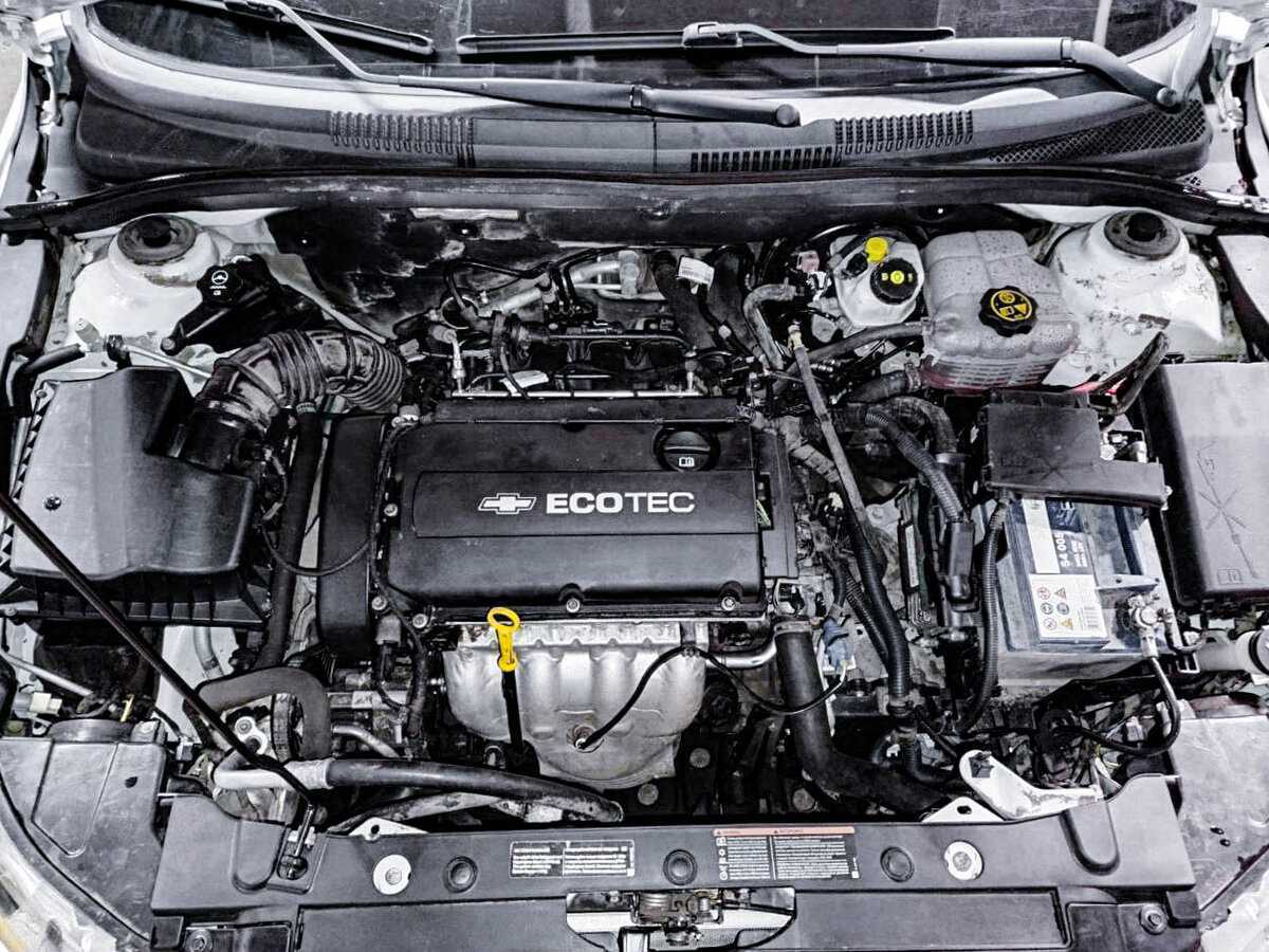 Б/У Шевроле Круз 2012 года. Фото: #8