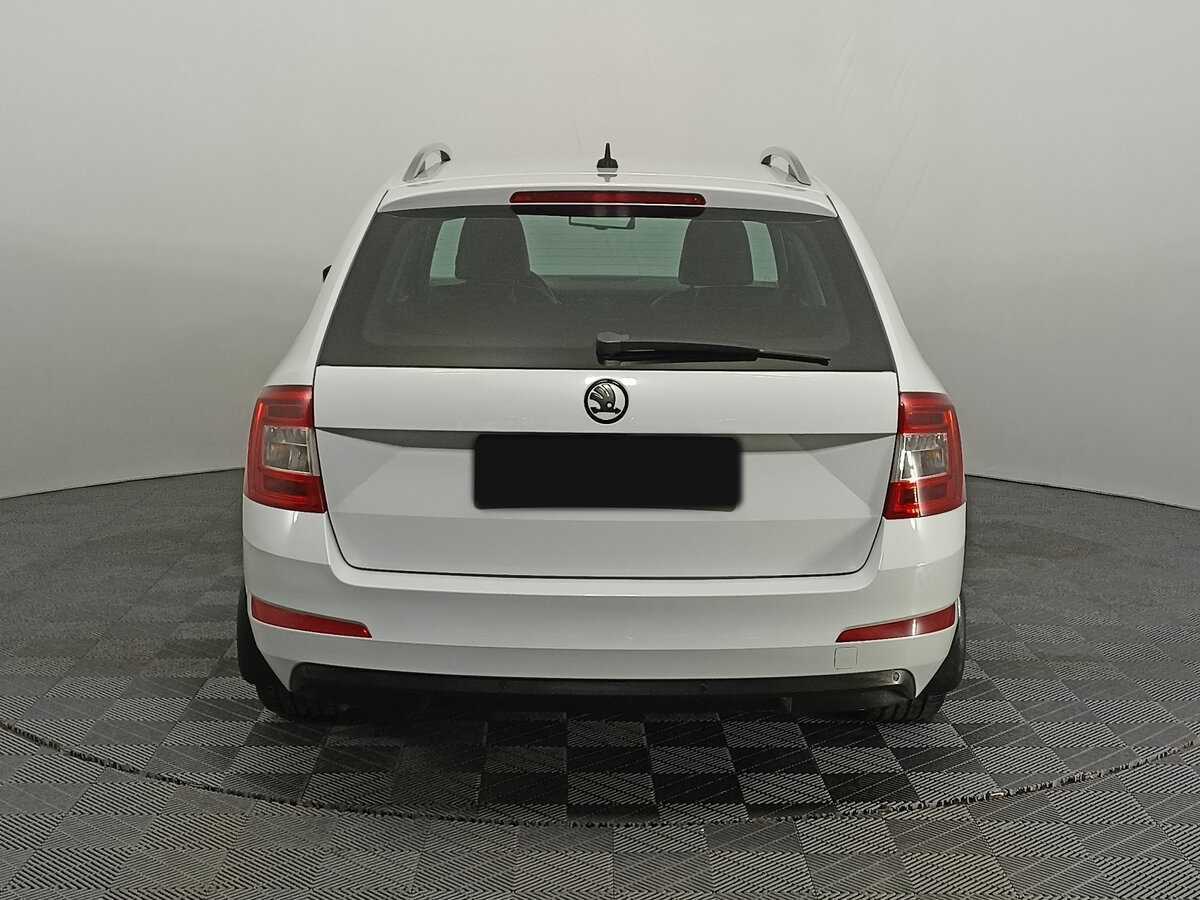 Б/У Шкода Октавия 2015 года. Фото: #5