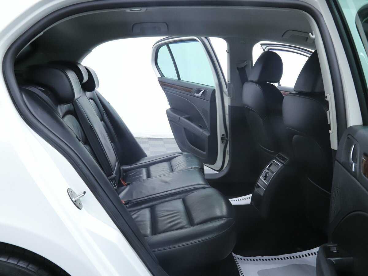 Б/У Шкода Суперб 2013 года. Фото: #14