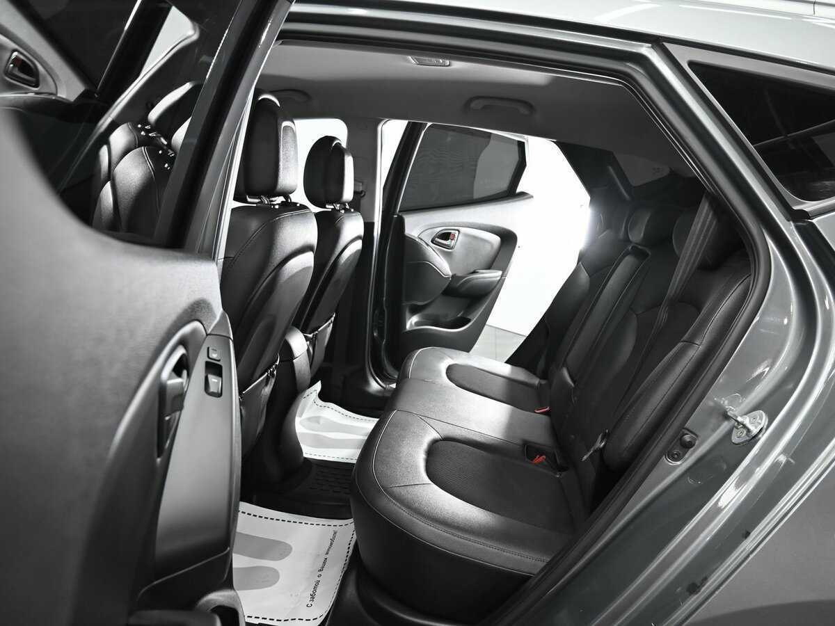 Б/У Хендай ай-икс35 2013 года. Фото: #13