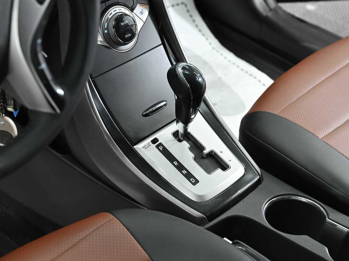 Б/У Хендай Елантра 2012 года. Фото: #9