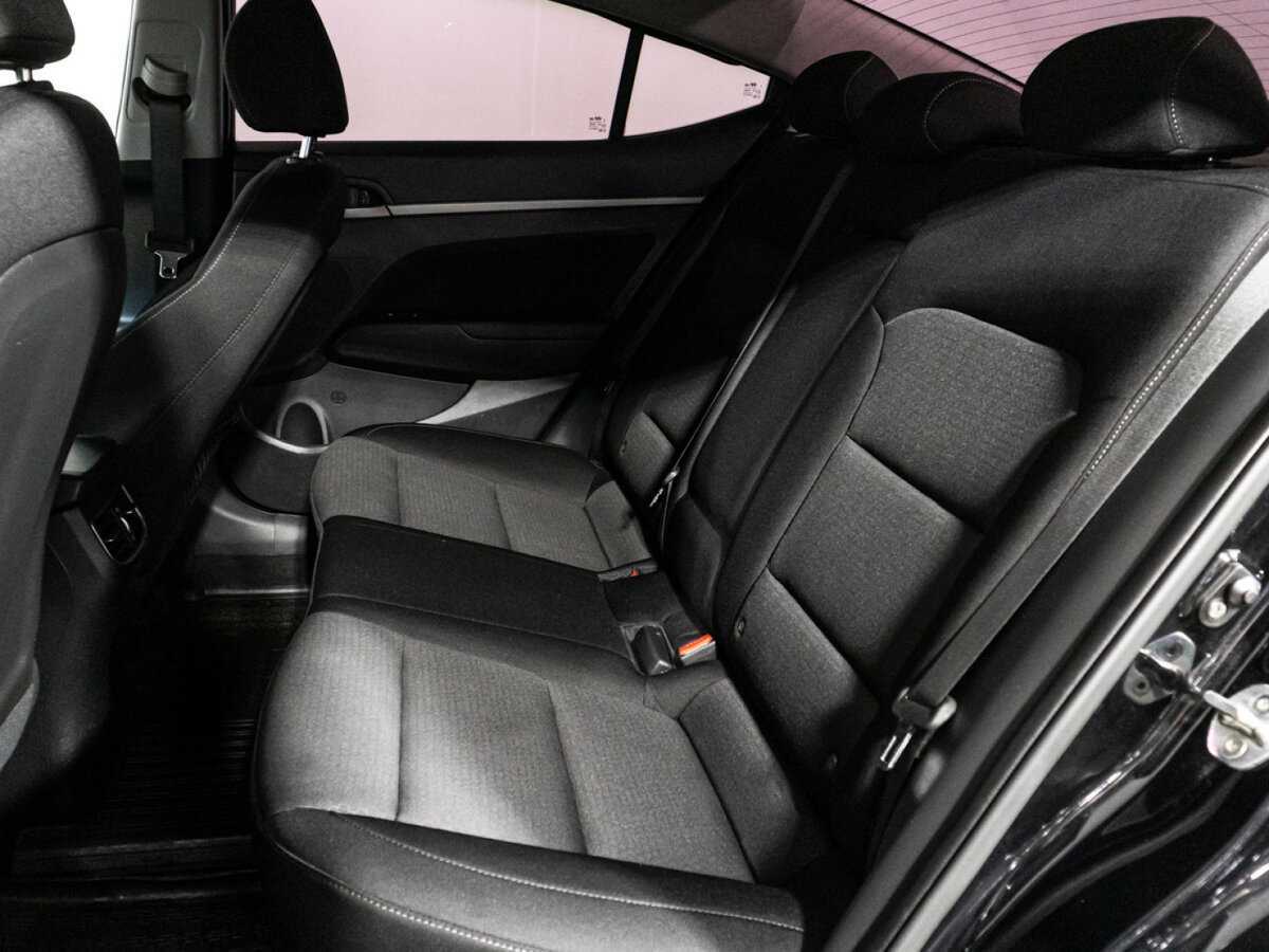 Б/У Хендай Елантра 2017 года. Фото: #10