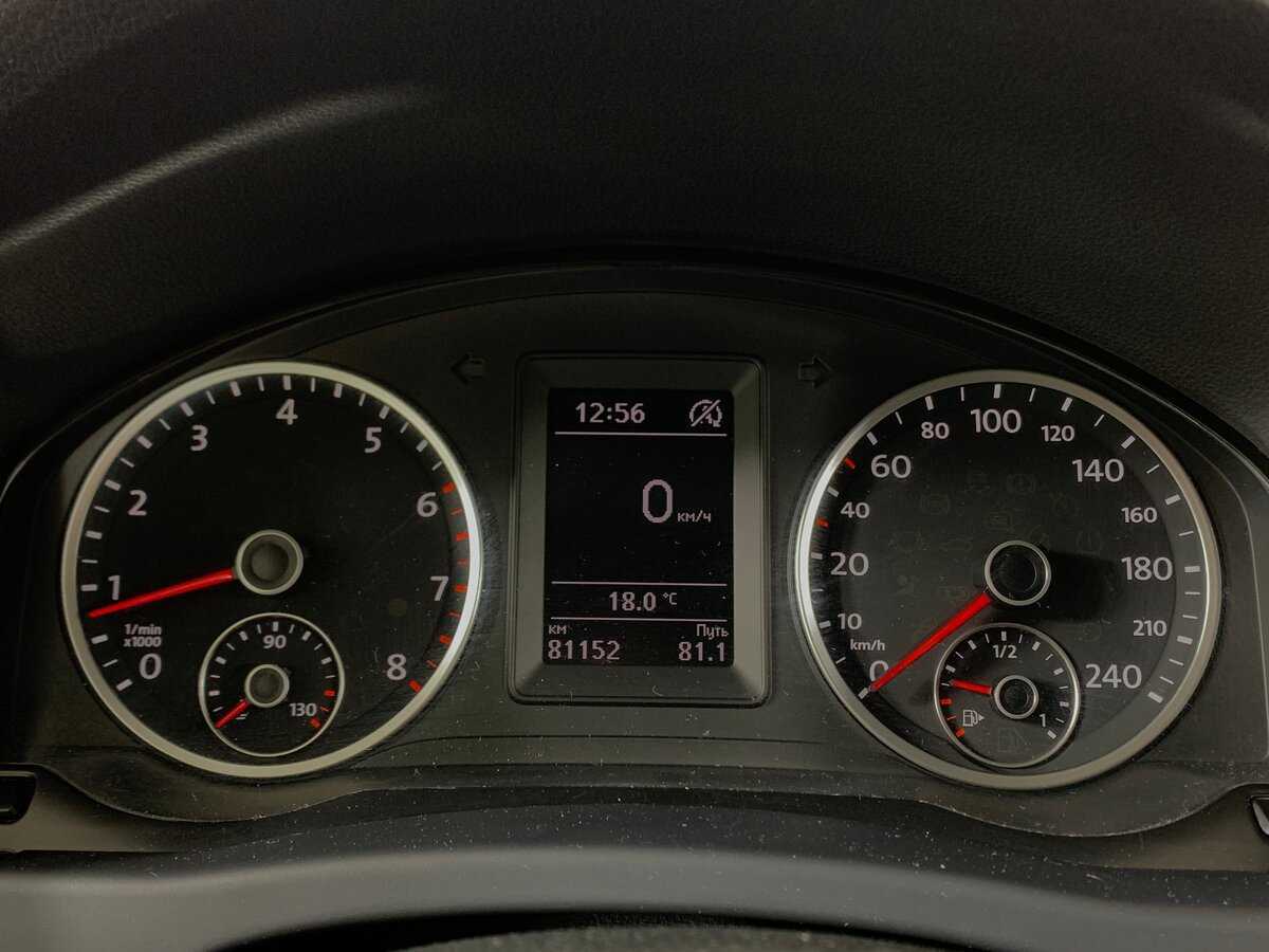 Б/У Фольксваген Тигуан 2015 года. Фото: #14