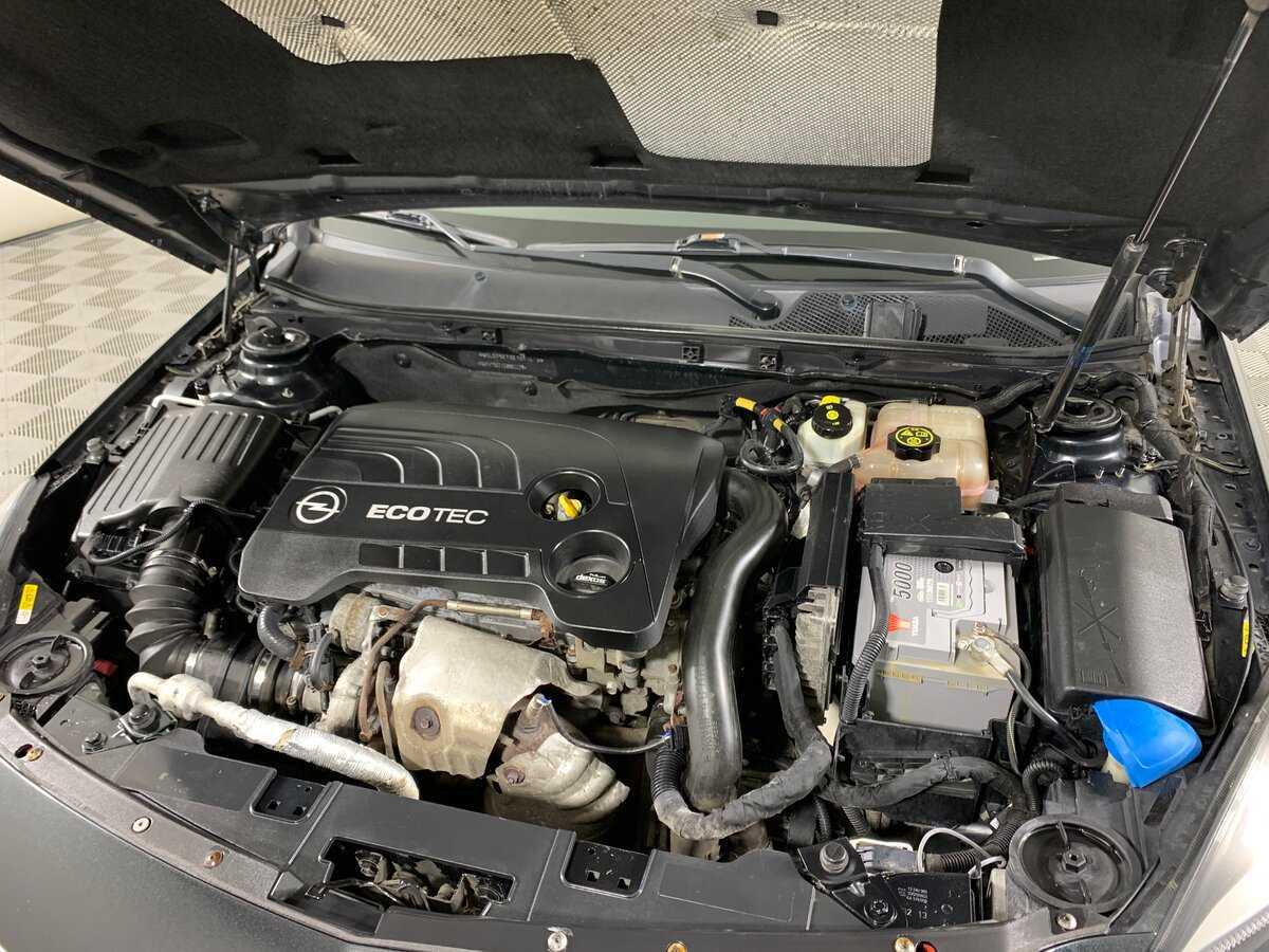 Б/У Опель Инсигния 2014 года. Фото: #9