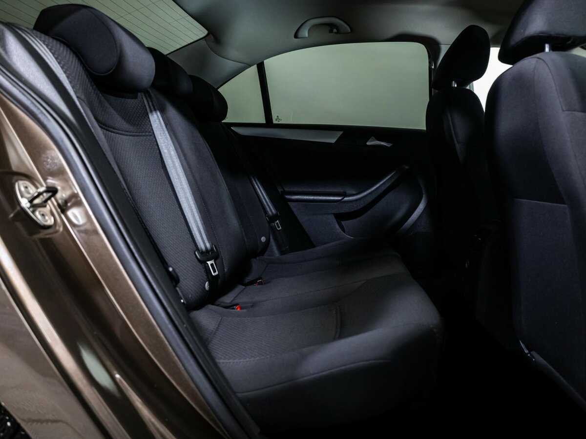 Б/У Фольксваген Джетта 2012 года. Фото: #10