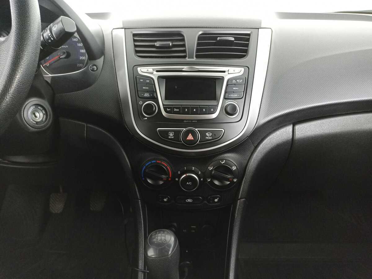 Б/У Хендай Солярис 2015 года. Фото: #14