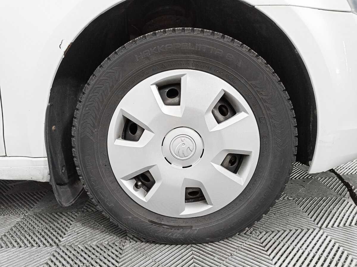 Б/У Шкода Октавия 2014 года. Фото: #17