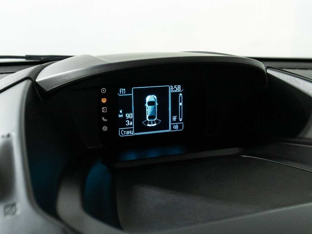 Б/У Форд Куга 2015 года. Фото: #15