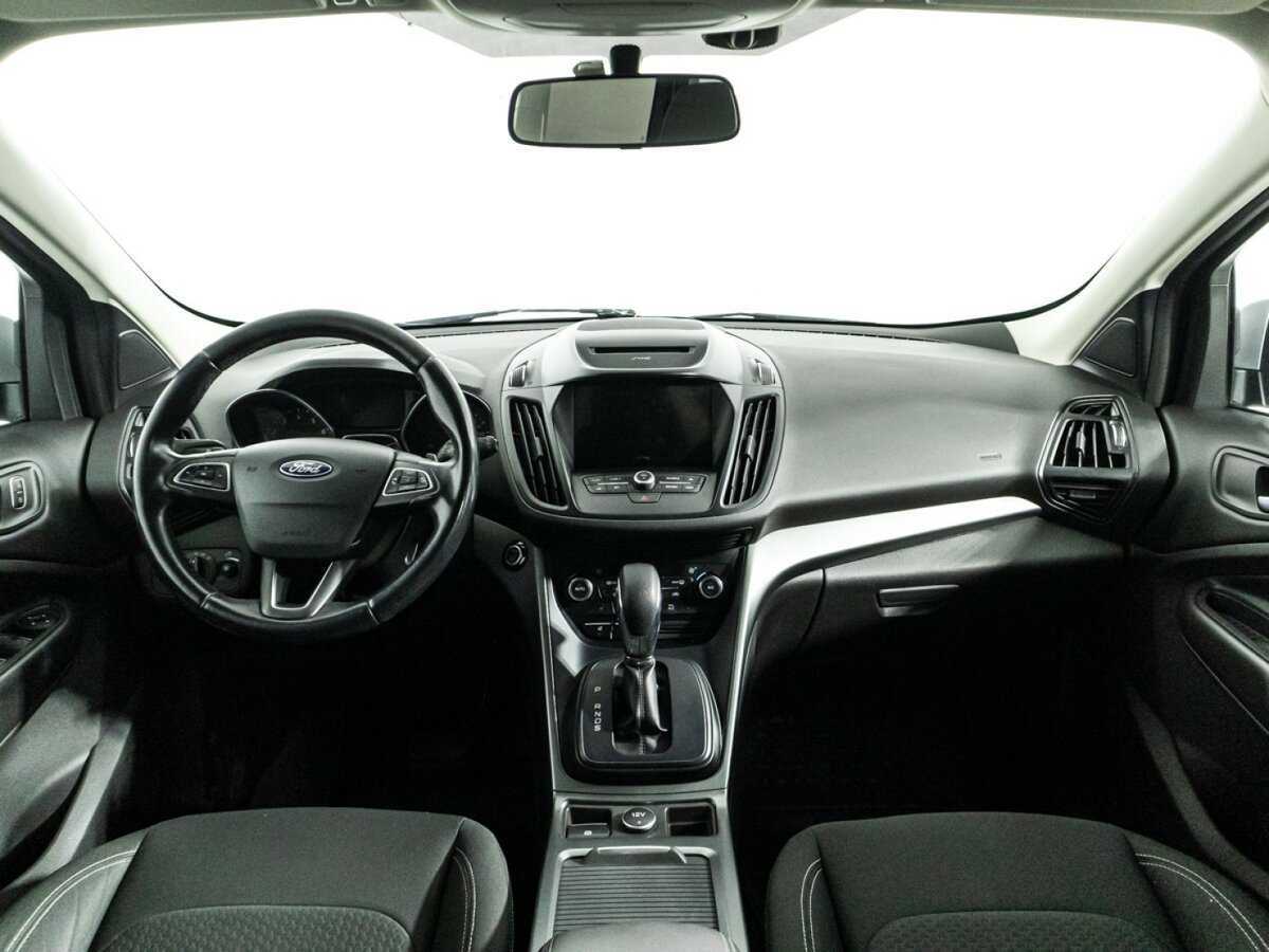 Б/У Форд Куга 2017 года. Фото: #12