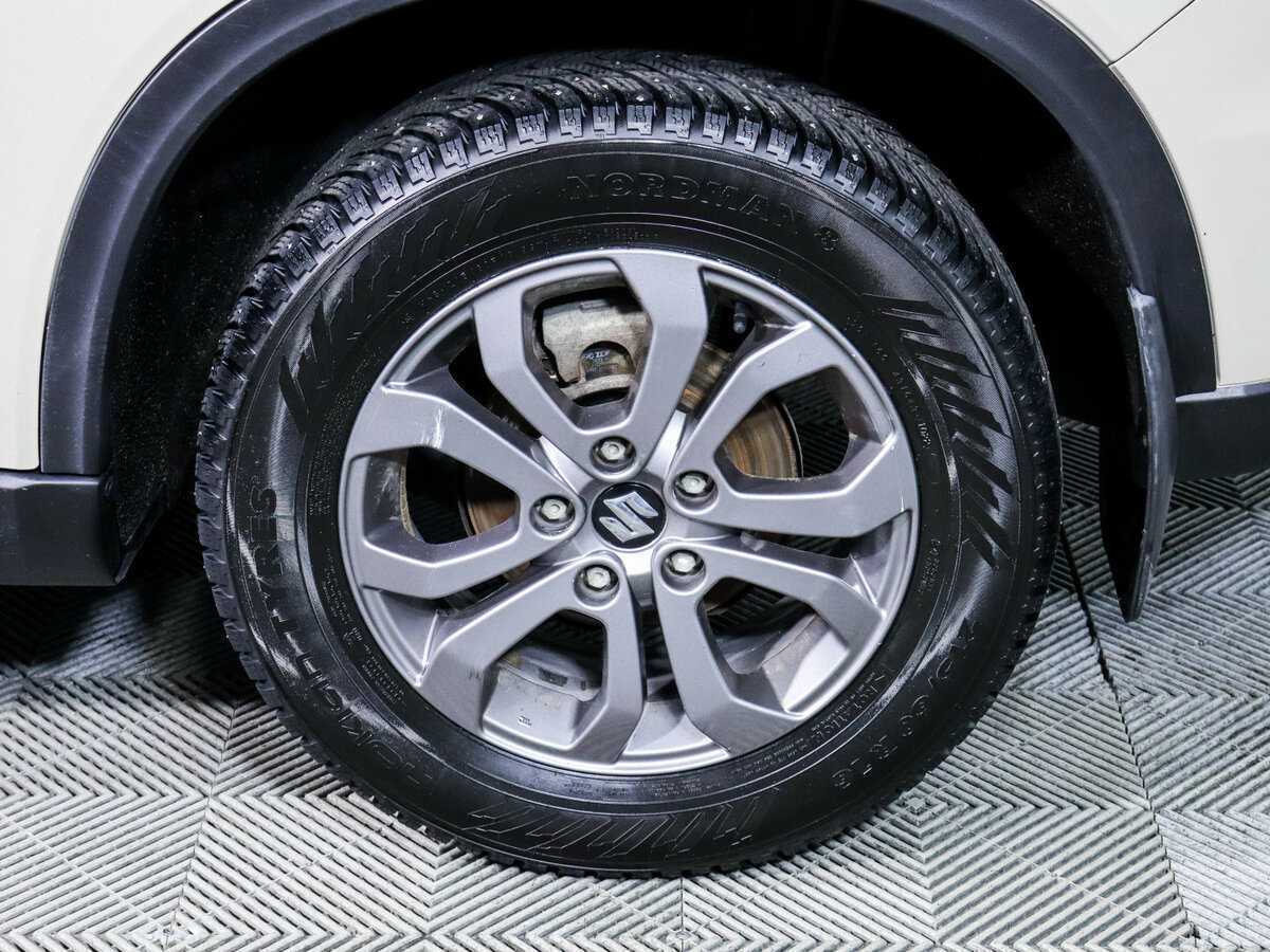 Б/У Сузуки Витара 2020 года. Фото: #11