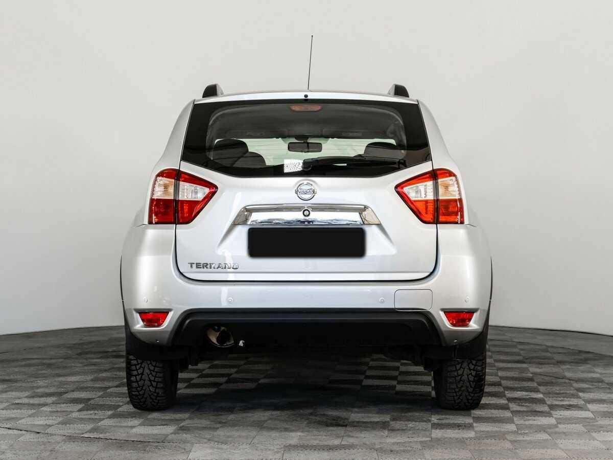 Б/У Ниссан Террано 2014 года. Фото: #4