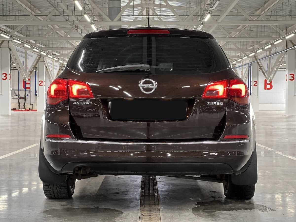 Б/У Опель Астра 2013 года. Фото: #5