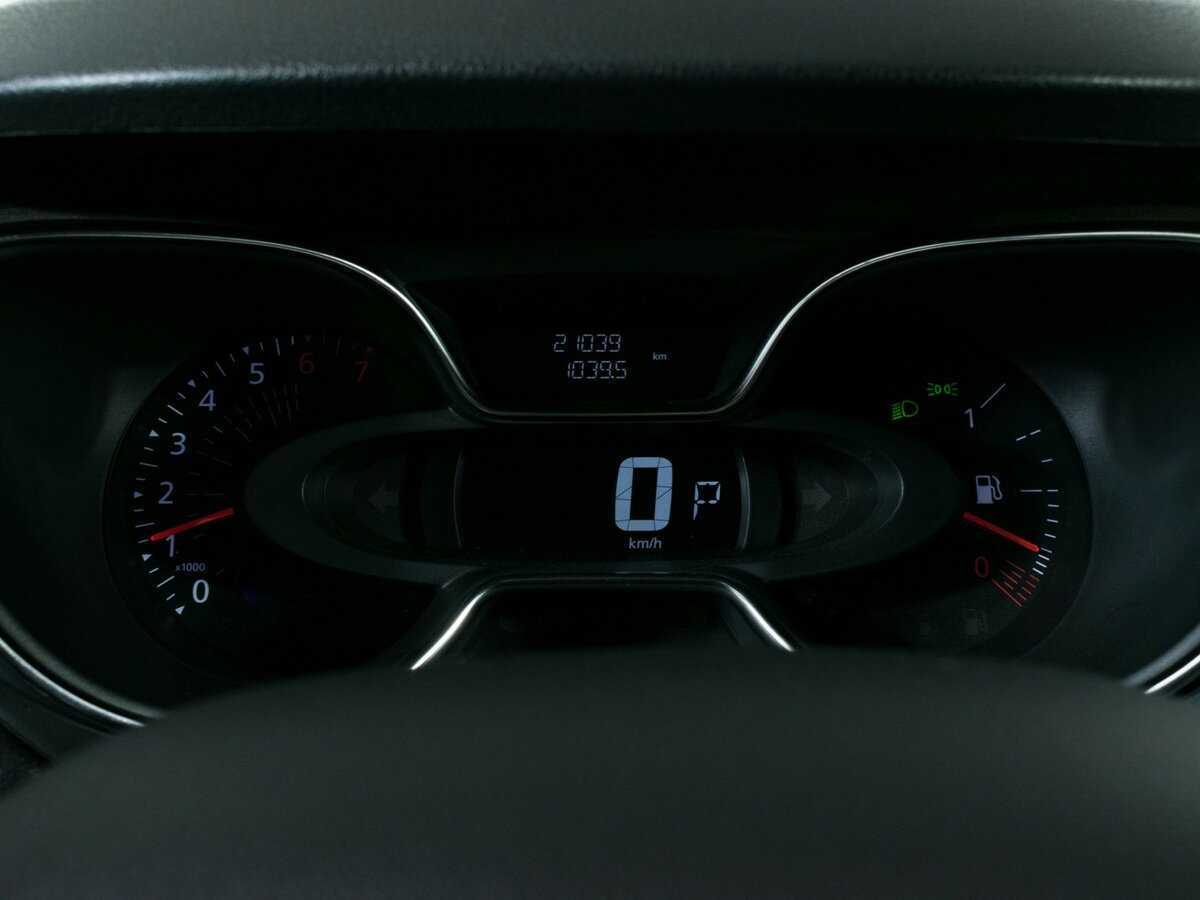 Б/У Рено Каптюр 2021 года. Фото: #10