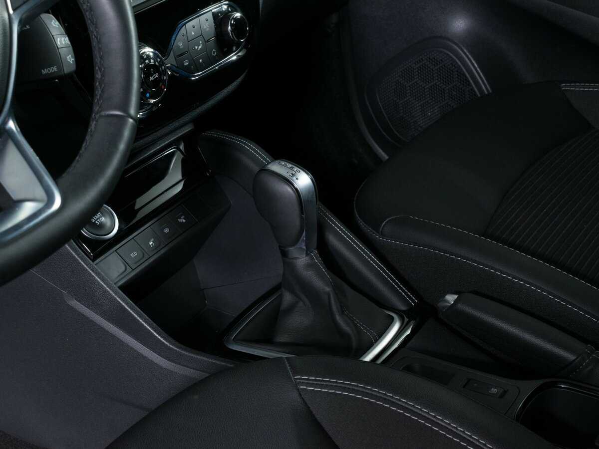 Б/У Рено Каптюр 2021 года. Фото: #13