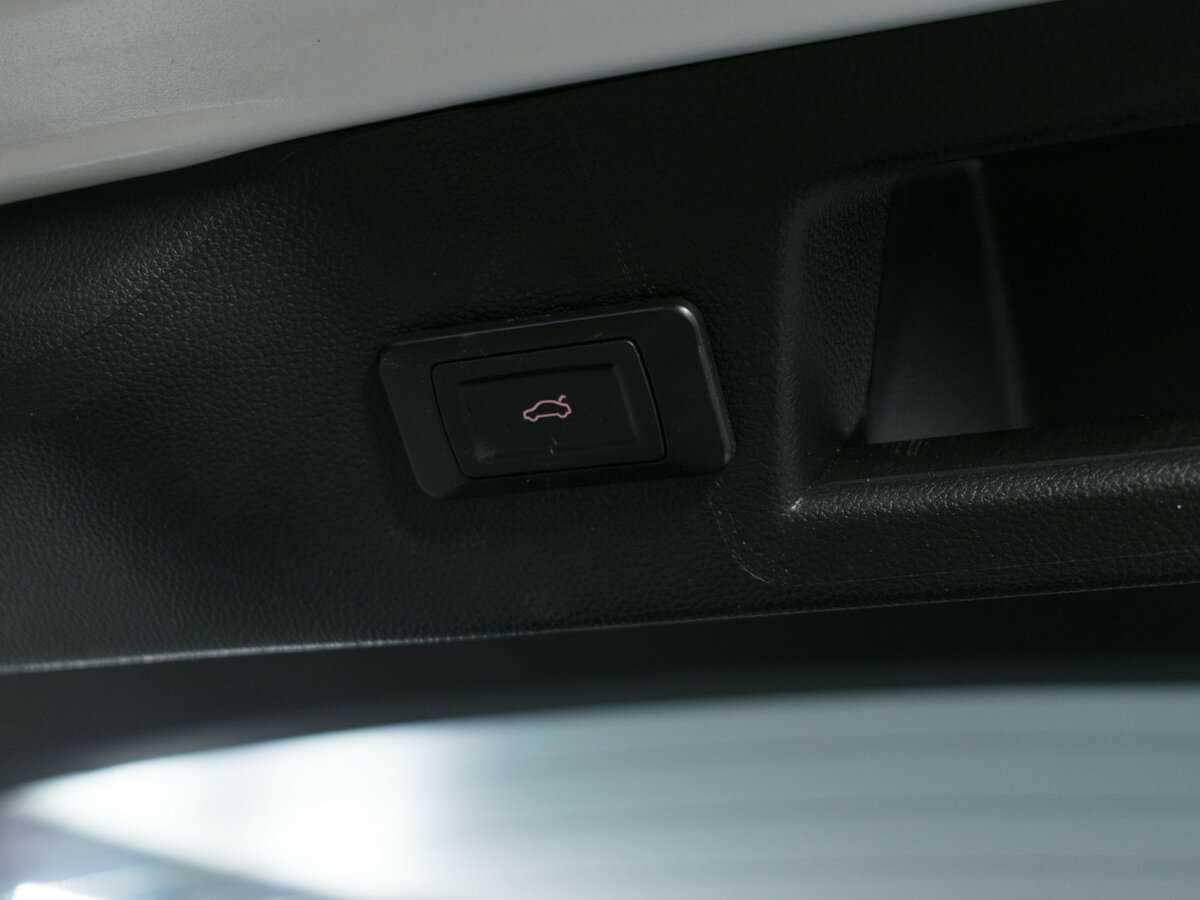 Б/У Рено Аркана 2019 года. Фото: #7