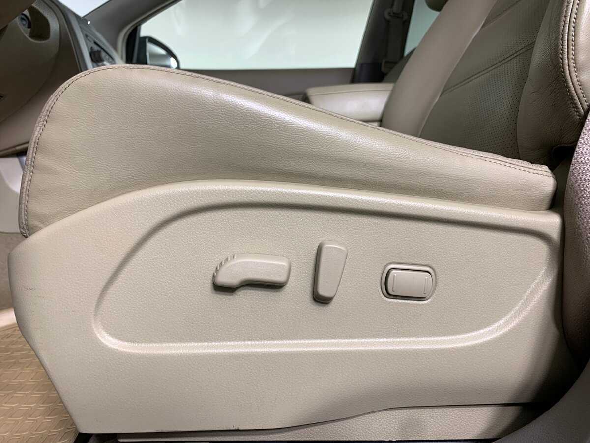 Б/У Ниссан Мурано 2014 года. Фото: #16