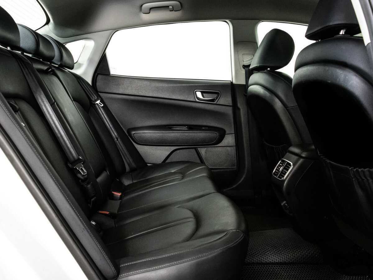 Б/У Киа Оптима 2019 года. Фото: #16