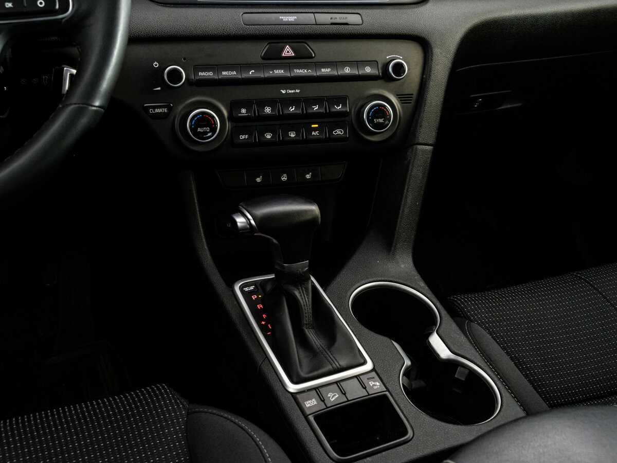 Б/У Киа Спортейдж 2017 года. Фото: #10